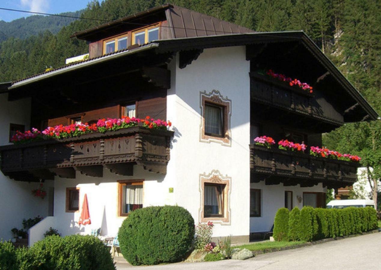 Apartamento Britzerhof Mayrhofen Exterior foto
